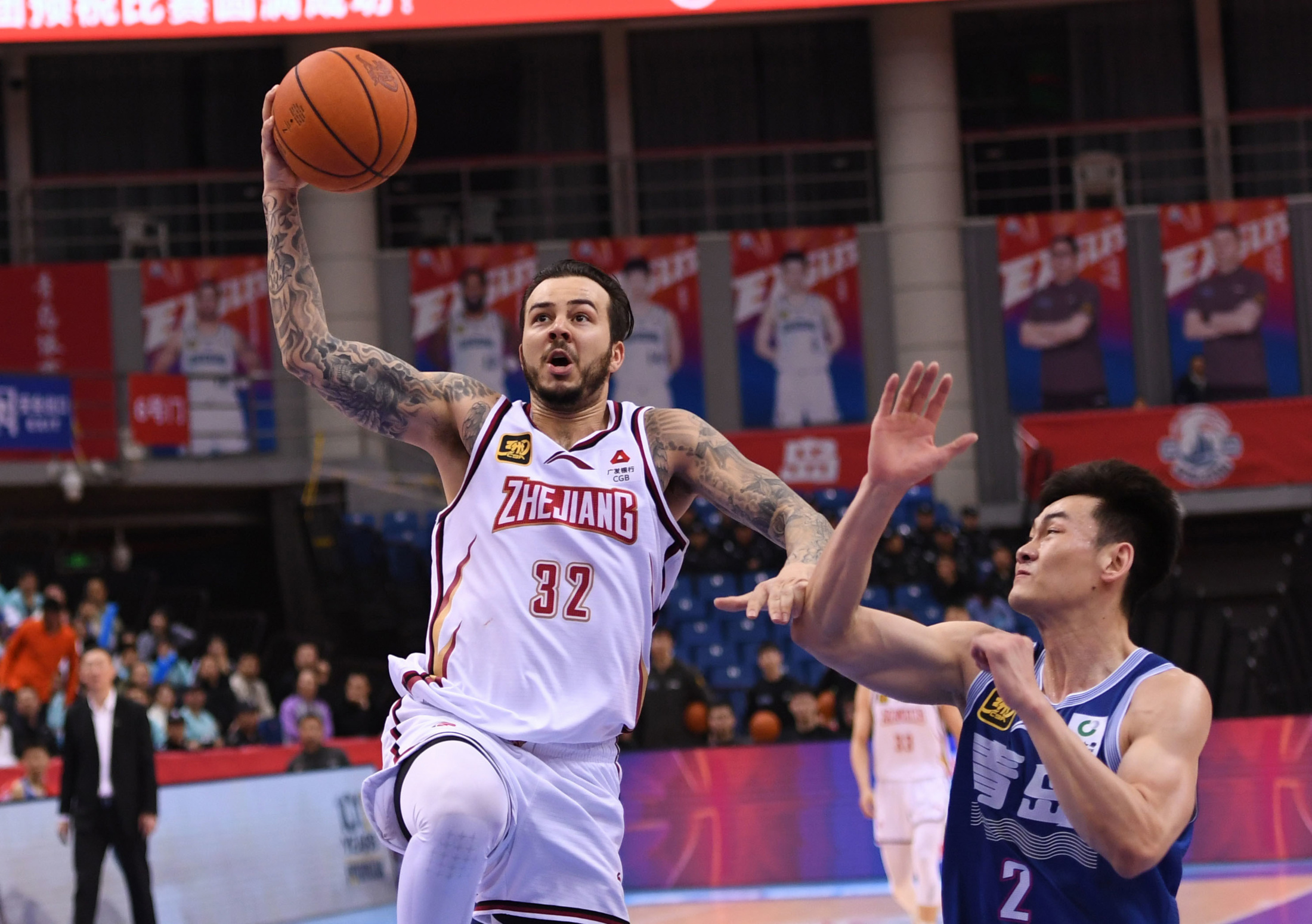 熊猫体育首页包含NBA常规赛冲刺阶段再迎强敌；纽卡斯尔防线松动；主帅态度——态度坚定；身体对抗强度拉满的词条